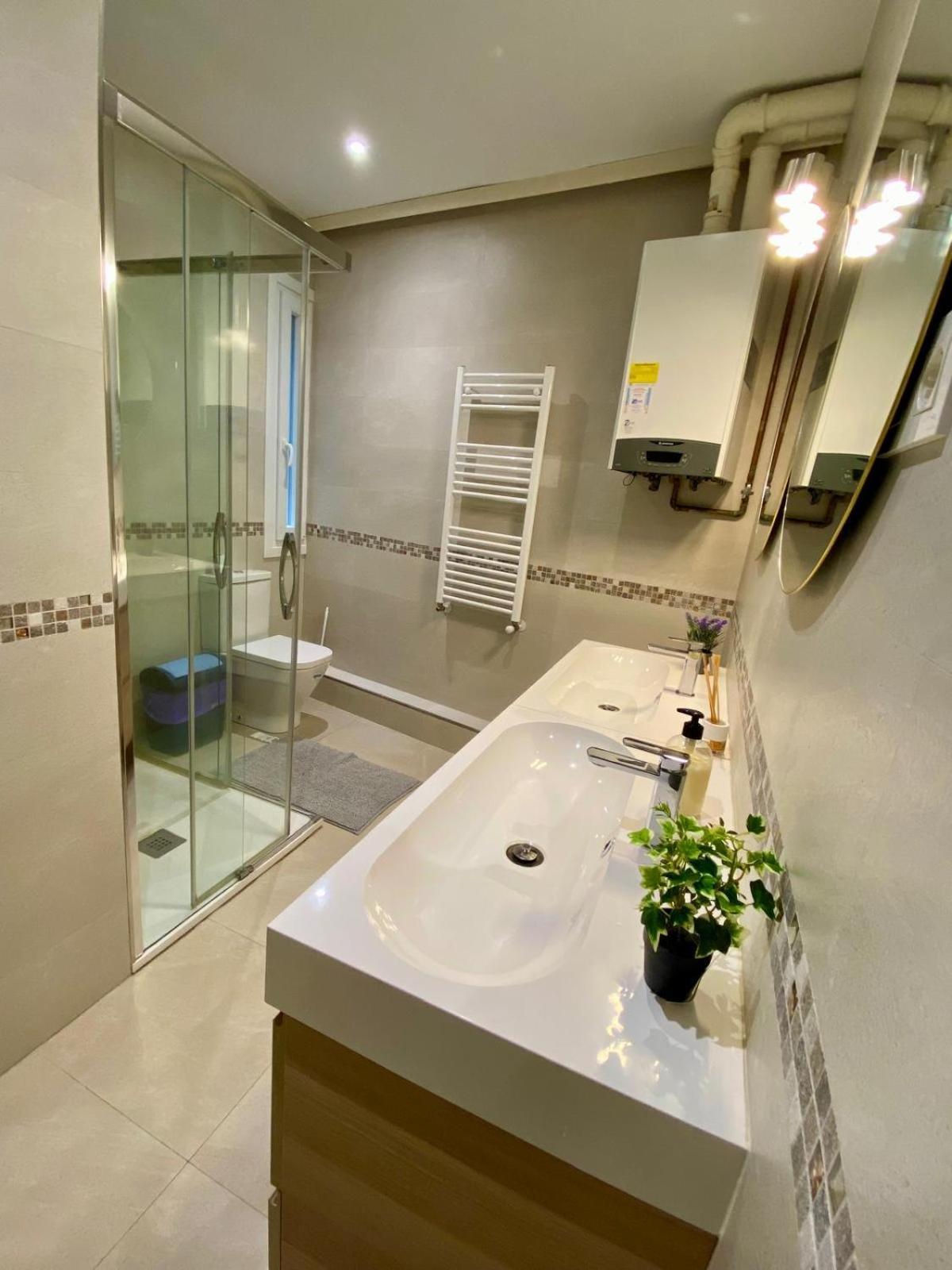 Habitacion En Apartamento Con Zonas Comunes Compartida Hp Bilbao Esterno foto